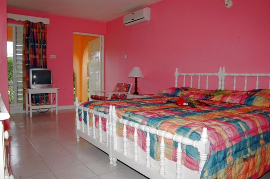 Our Past Time Hotel Νεγκρίλ Δωμάτιο φωτογραφία