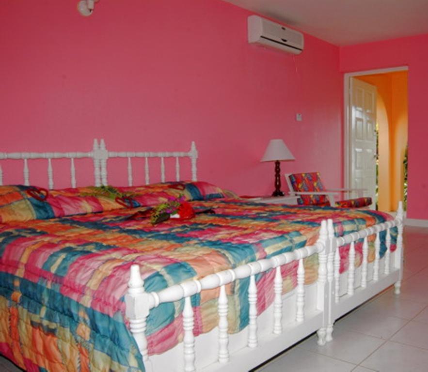 Our Past Time Hotel Νεγκρίλ Δωμάτιο φωτογραφία